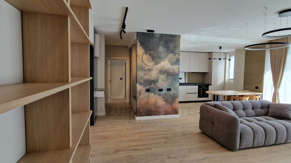 Apartament lux 80 mp utili 3 camere 2 bai si parcare subterana - Poză 2