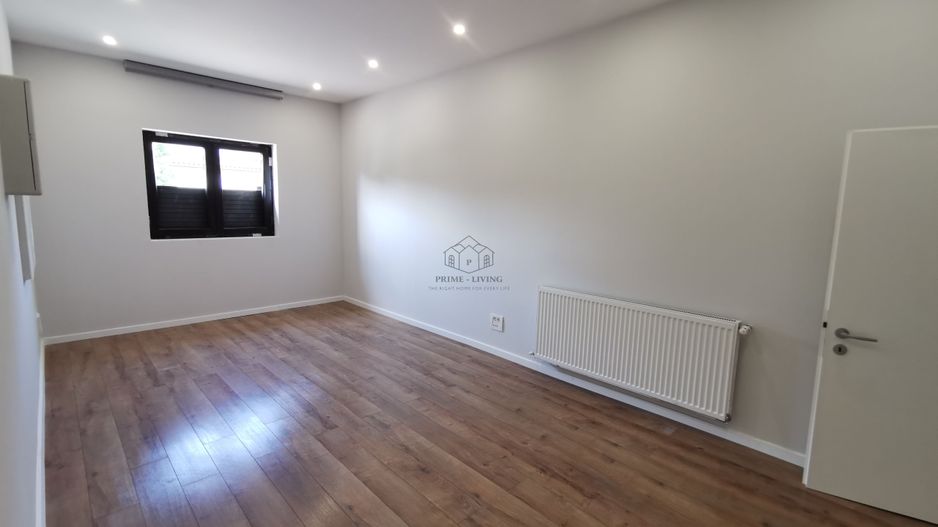 VILA SPATIOASA CU 4 CAMERE LA INCHIRIERE IN COMPLEX REZIDENTIAL OXFORD - Poză 9