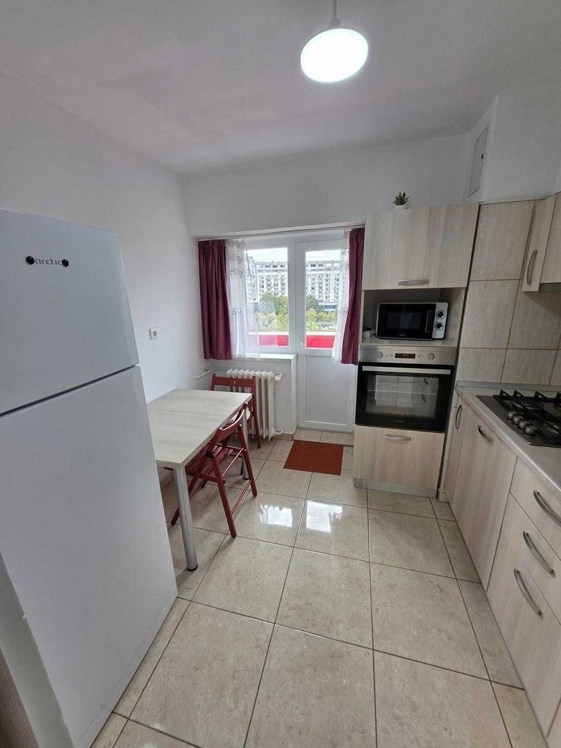 Închiriez apartament 2 camere – Piața Alba Iulia, vedere panoramică - Poză 5