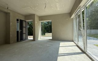 Case cuplate la liziera padurii , ideale pentru 2 familii ! - Poză 14