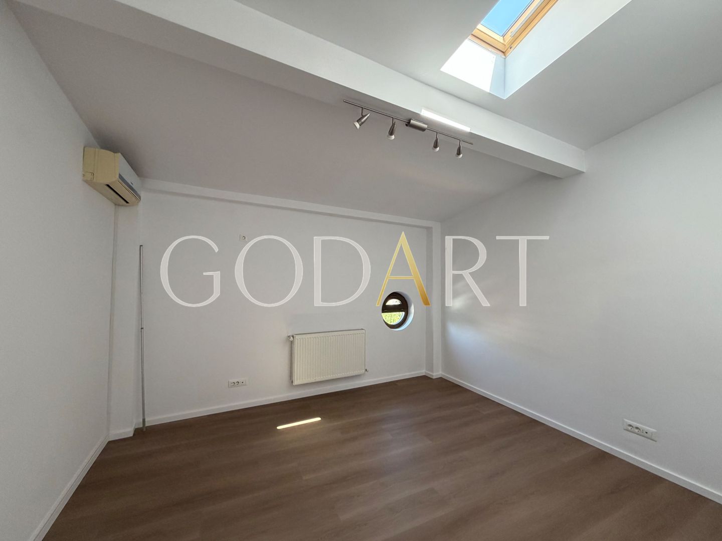 Penthouse cu terasă și vedere către parc | Vilă Art Deco–Bauhaus - Poză 17