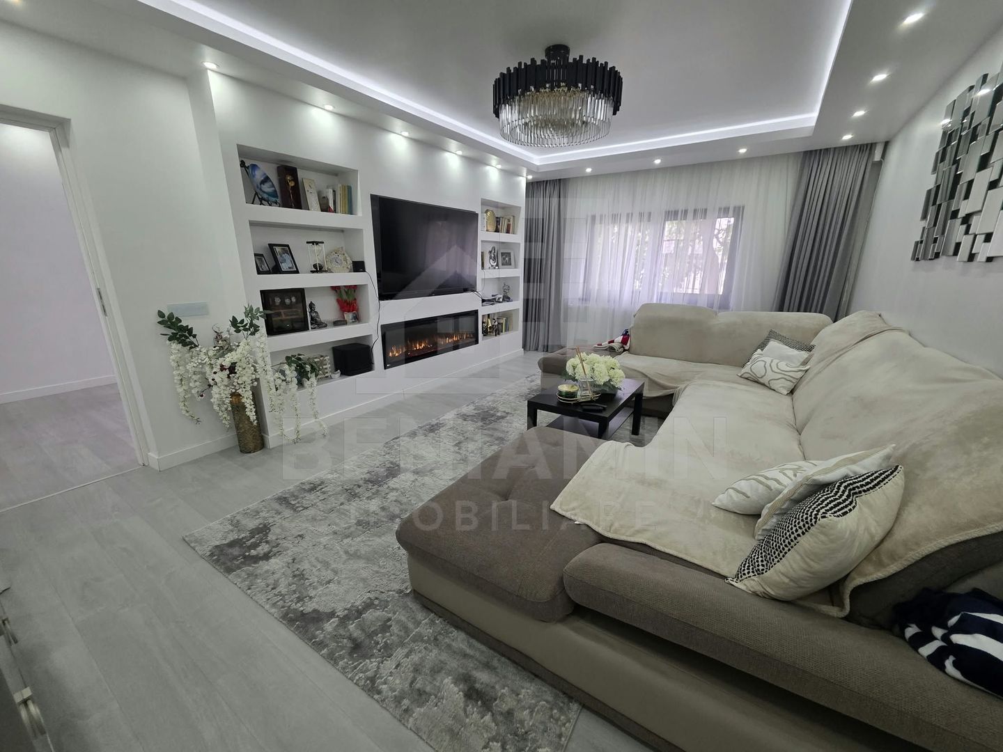 Casa Moderna-160mp-Teren 1200mp-Mobilata-Utilata-Centrala-Romanesti - Poză 1