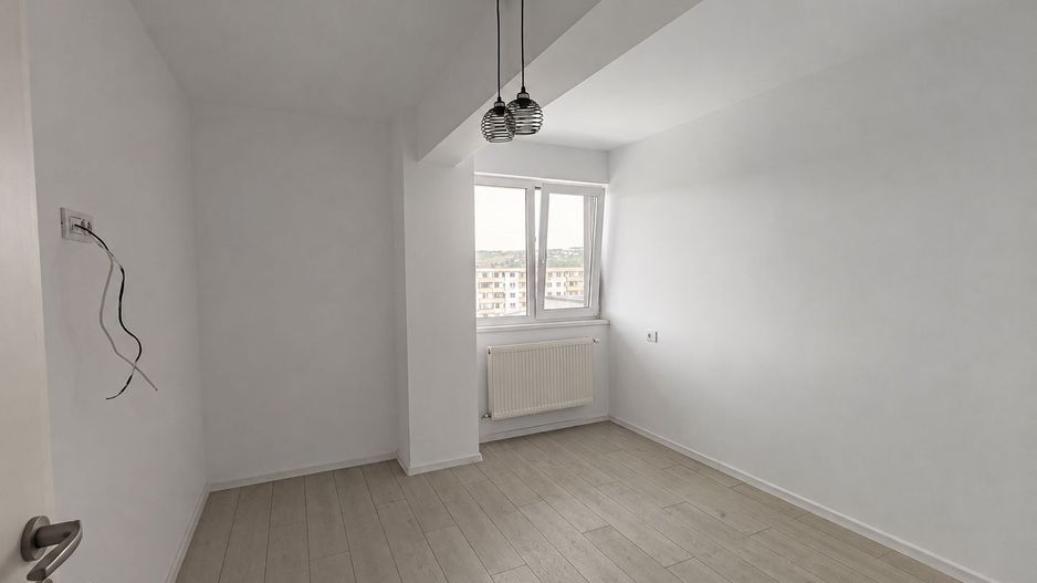 Apartament 2 camere decomandat 52mp- 95000euro-Sofia District-Visan - Poză 5
