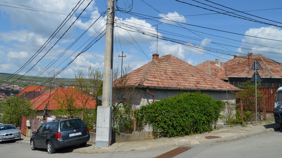 Casă de vânzare renovabilă | Gruia | Teren 380 mp | Front la 2 străzi - Poză 5