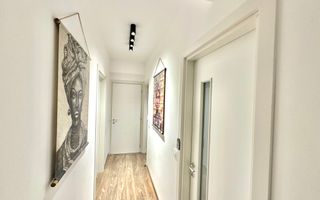 Penthouse modern de inchiririere cu 3 camere, terasă 80 mp zona Coresi - Poză 10