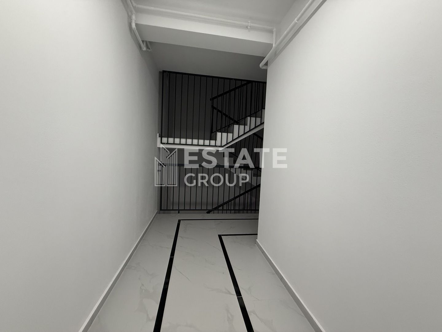 Apartament cu 3 camere in Dumbravita - Poză 9