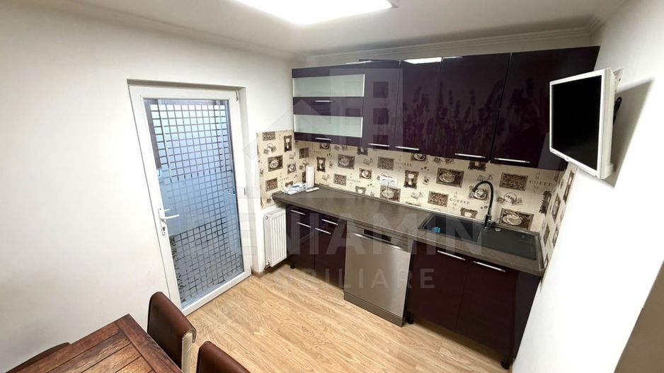 Apartament 3 camere si 2 bai Rovine decomandat 67mp  an1985 - Poză 7