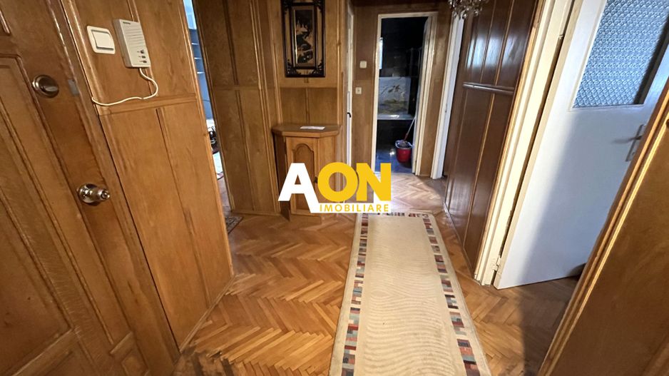 Apartament 3 Camere, Etaj 1, Zona Cetate - Poză 15