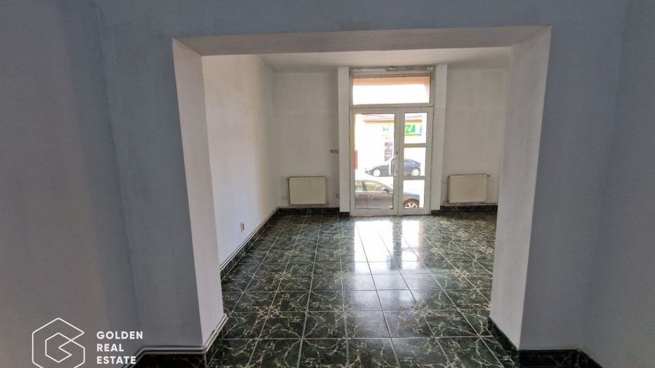 Spatiu comercial, 120 mp, acces stradal, zona cu vad foarte bun - Poză 1