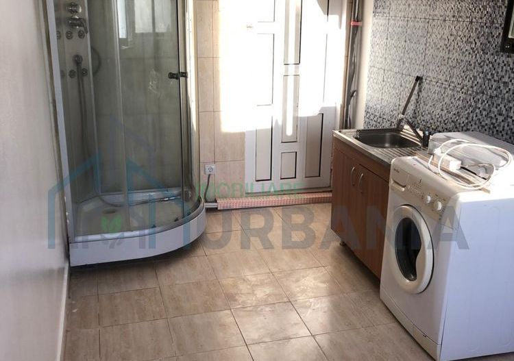 Camera de închiriat în Complexul Bucsinescu, Liteni - Poză 2