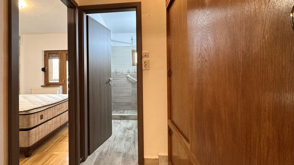 Apartament 3 camere, spațios, etaj 1 – Zona Lipovei / Iulius Mall - Poză 6