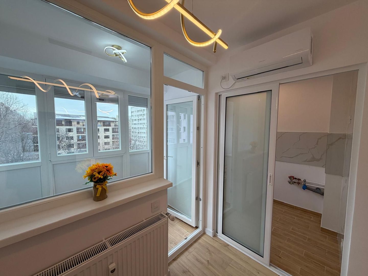 Garsoniera renovata bloc anvelopat Lujerului, Militari - Poză 1