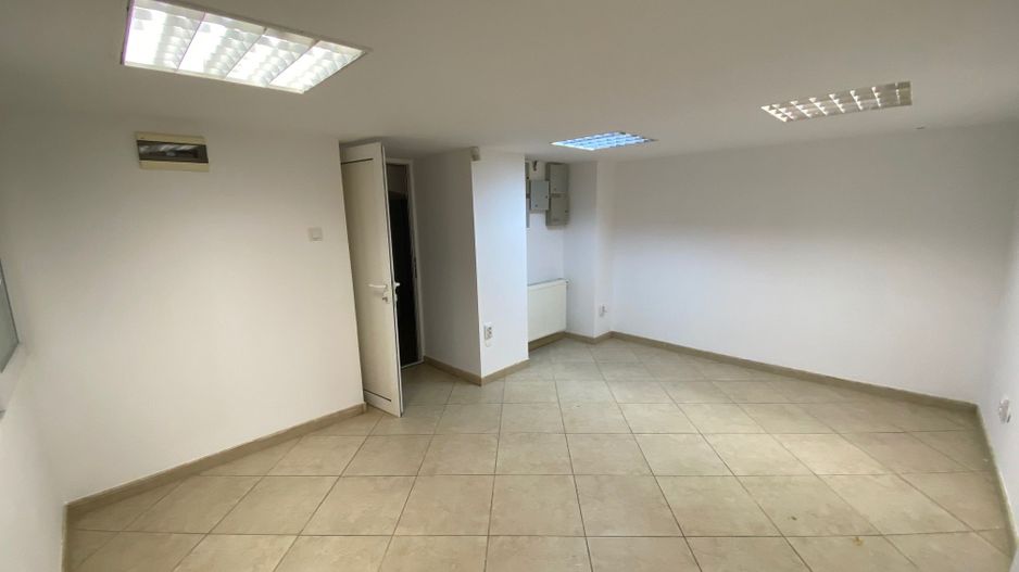 Spatiu de birou -zona strada Cluj - Poză 9