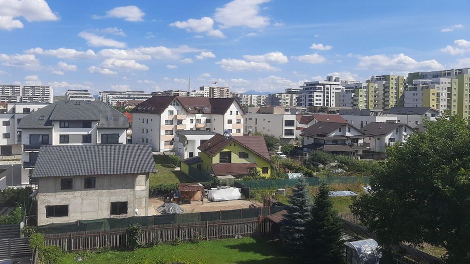 Un Apartament Pentru O Viață Bună  Coresi  2025 - Poză 19