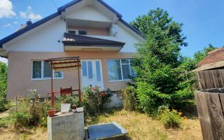 CASA PLAN PARTER + MANSARDA  1850  MP TEREN - Costuleni,Hilita🌿 - Poză 1
