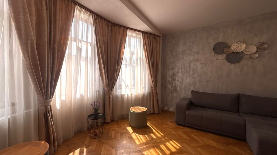 Apartament modern și elegant în zona Centrală - Poză 8