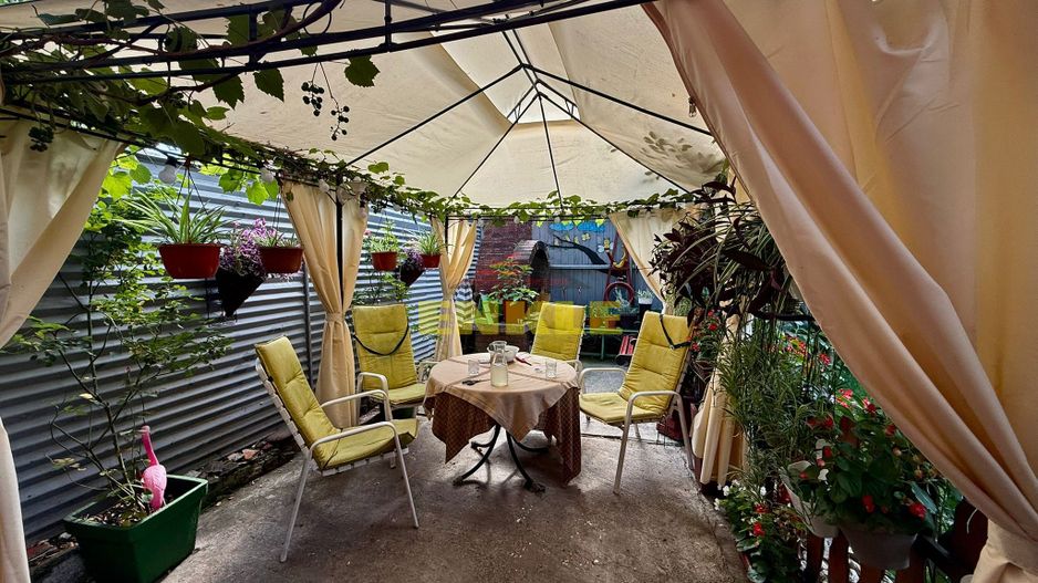 De vanzare apartament + teren generos în apropiere - Poză 19