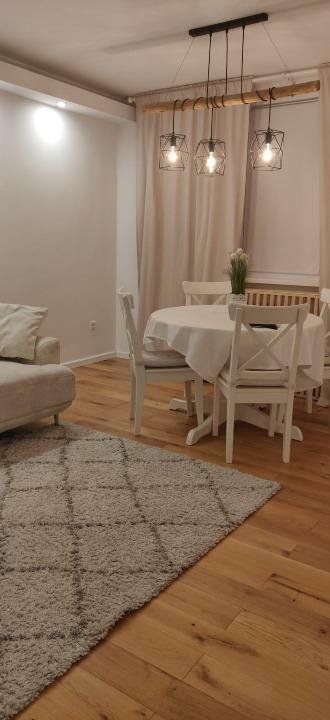 Apartament 3 camere politehnica lux 4/4 - Poză 1
