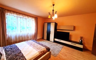 Casa 6 Camere, 160 mp, Teren 410 mp, Zona Centru - Poză 6