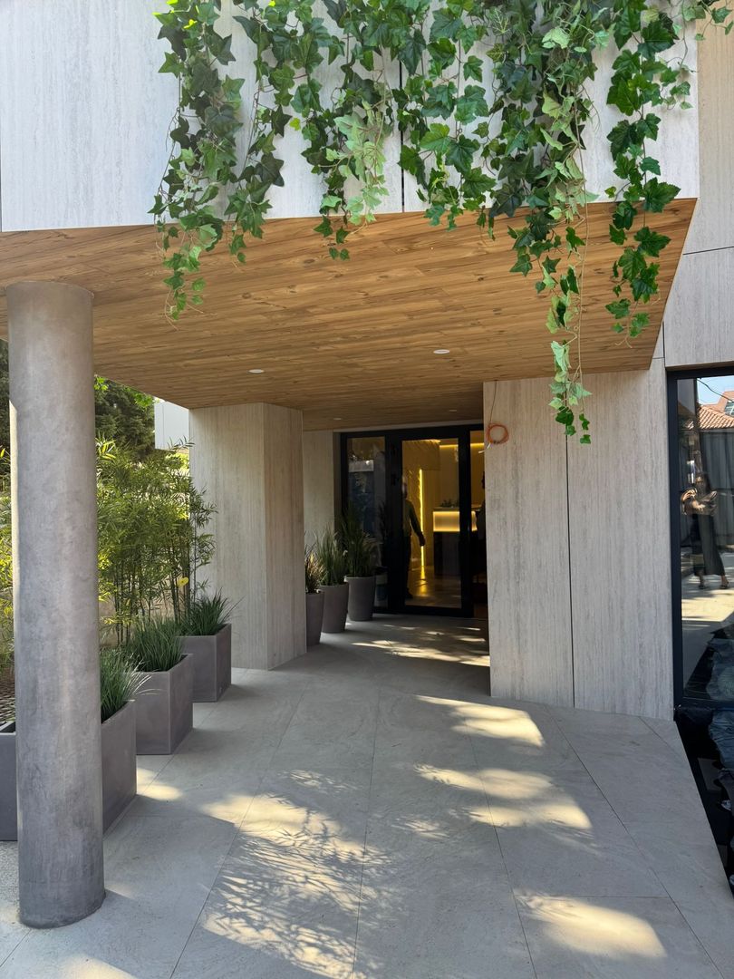 Terase amenajate cu plante! 4 camere lux , vedere piscina 142 mp utili - Poză 4