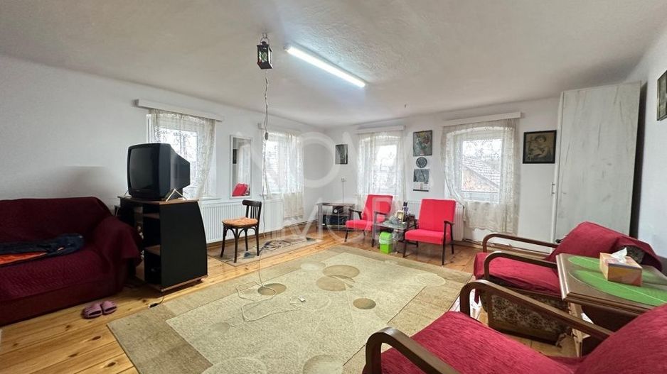 Casa individuala cu teren generos – 8.356 mp – Tichindeal, jud. Sibiu - Poză 12
