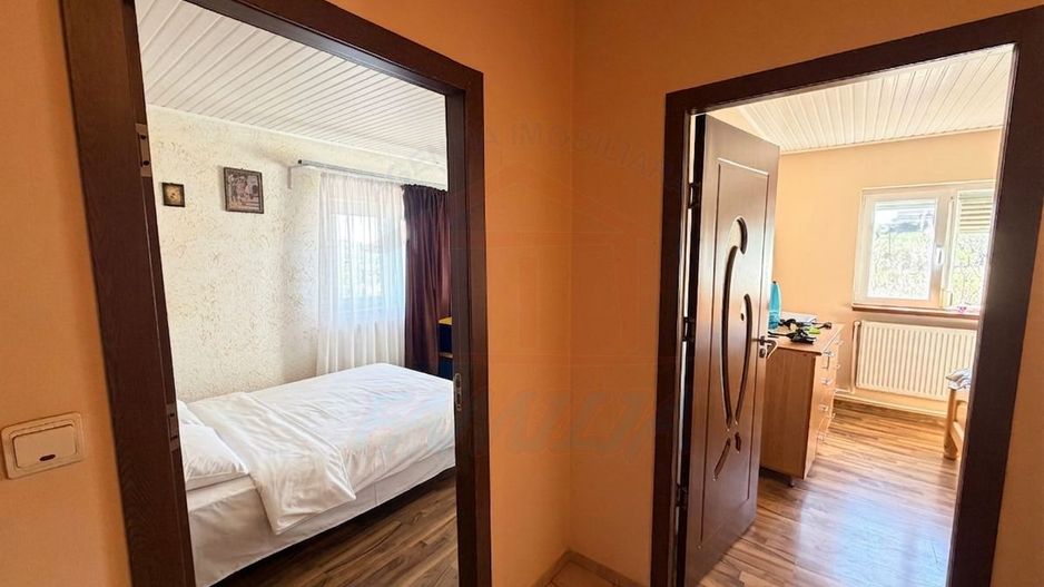 Vanzare casa P+M, Smardan( Galati ), la 2 minute de str.principala - Poză 10