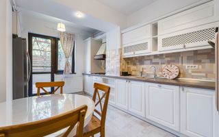 Apartament cu 2 locuri de parcare | Curte proprie | Lacul Tei - Poză 4