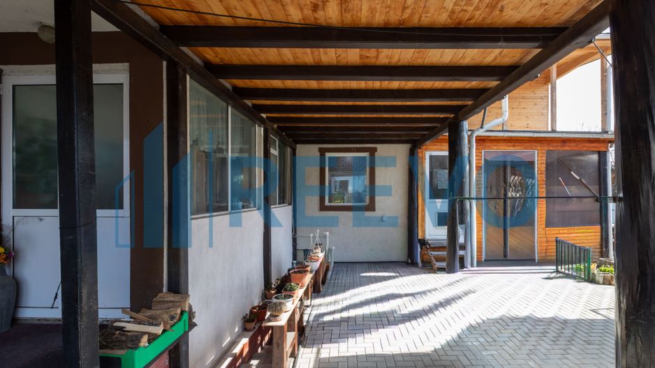 Clădire și teren pentru investiție, central Roman - Poză 62