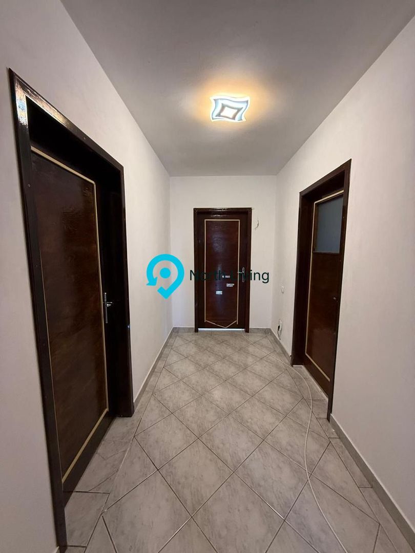 Casă spațioasă de vânzare - Braneşti - Poză 7