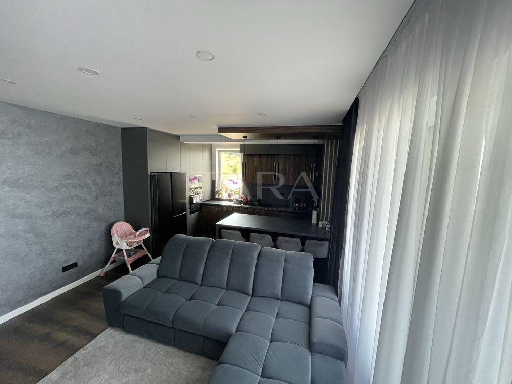 Apartament finisat premium, zona Vivo - Poză 2