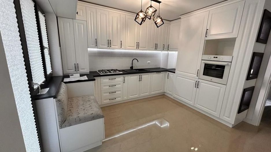 Case de vanzare visani complet mobilat utilat   4 camere - Poză 4