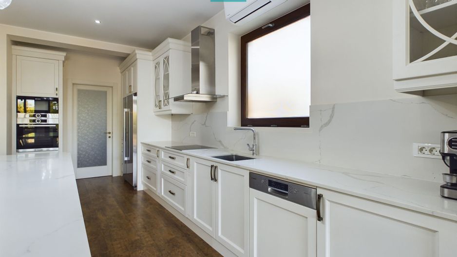 Vilă la sol cu 3 camere în Pârneava - Poză 6