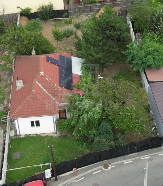 Casa-cu-Teren-Generos-(625 mp)-Panouri-Solare – Bariera-Valcii - Poză 9