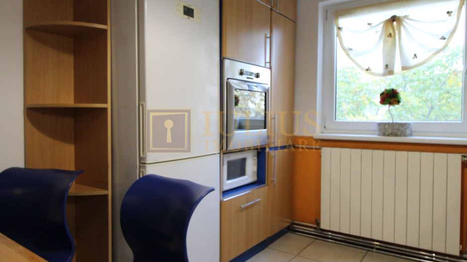 Zona Aradului, 4 camere, centrala proprie. - Poză 4