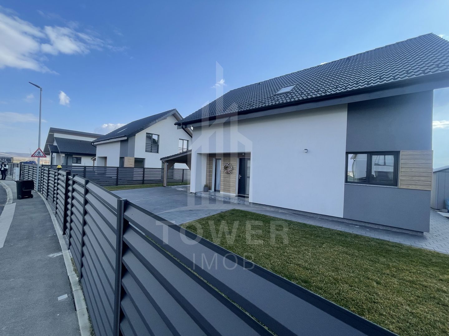 Casă individuală INDEPENDENTĂ ENERGETIC - CARTIER NOU - Poză 9