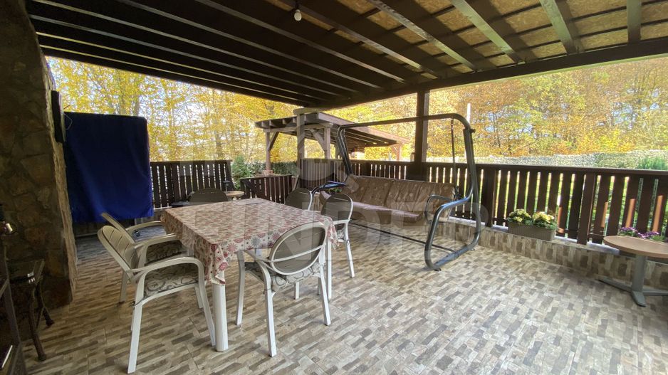 Vila individuala/Pensiune, teren 1022 mp, piscina, pompa de caldura - Poză 8