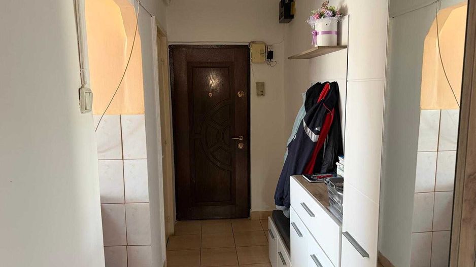 BRASADAS vinde ap 2 cam 58mp Carpați 2 etaj 4/4. - Poză 6