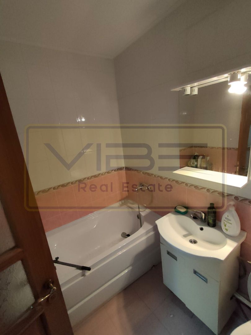 Alpha Bank-  Pacurari- 2 camere  Decomandat 399 euro - Poză 8