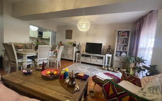 Vanzare apartament 2 camere, bloc Privilege, 98.000 EURO, parter - Poză 1