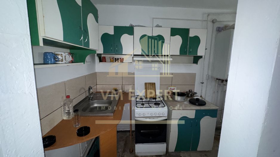 BLOC DE GARSONIERE P+4 SUPRAFAȚĂ UTILĂ 2135MP TEREN 2967 MP CĂMPULUNG - Poză 14