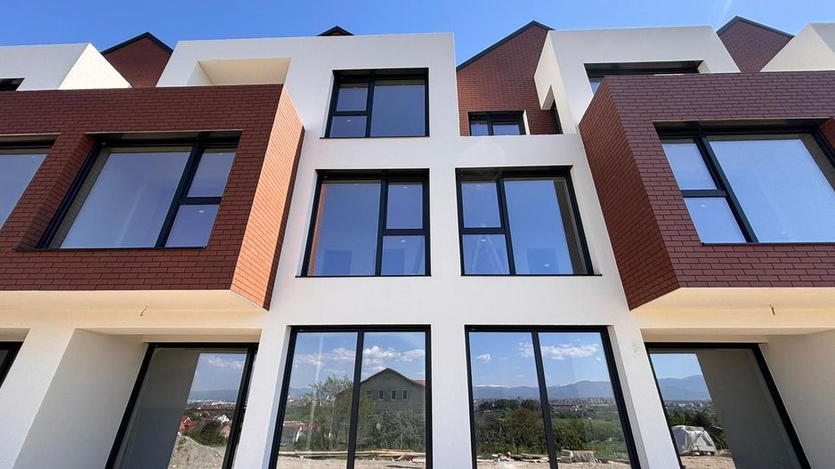 Casa de vanzare in Sibiu, concept modern, panorama deosebita, 137 mpu - Poză 24