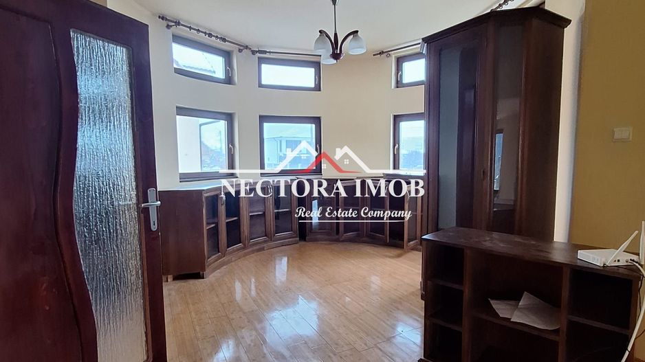 NECTORA IMOB-CASA mare 5 camere, 3 bai, pod, demisol pentru birouri - Poză 1