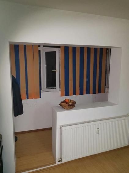 Inchiriere Apartament cu 2 camere decomandat, 60 mp, renovat, 5 min metrou - Poză 3