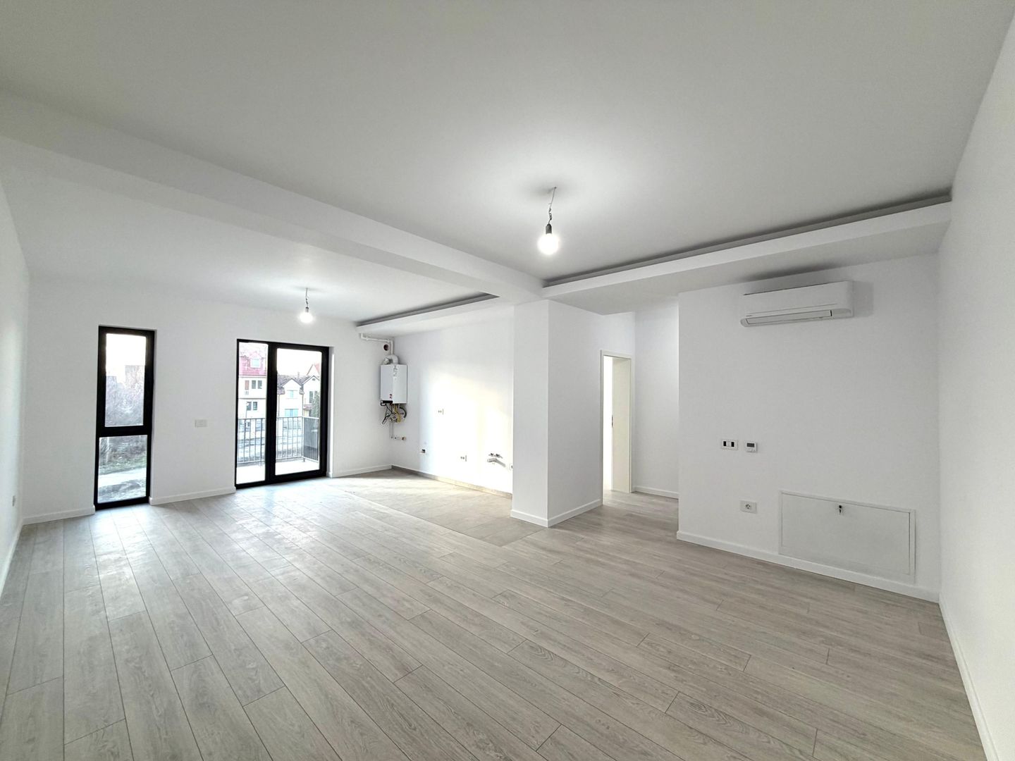 2 camere, etaj 1, zona Braytim – ideal locuință sau investiție - Poză 1