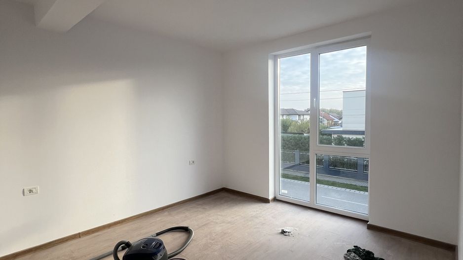 Apartament 2 cam bloc nou zona Selgros - Poză 7