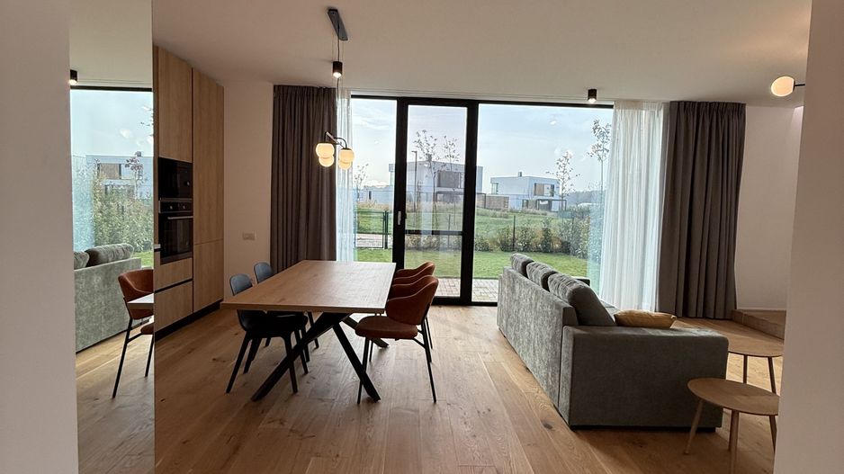 Vila  de tip Urban Villa 07 in faza 1 in Amber Forest - Poză 9