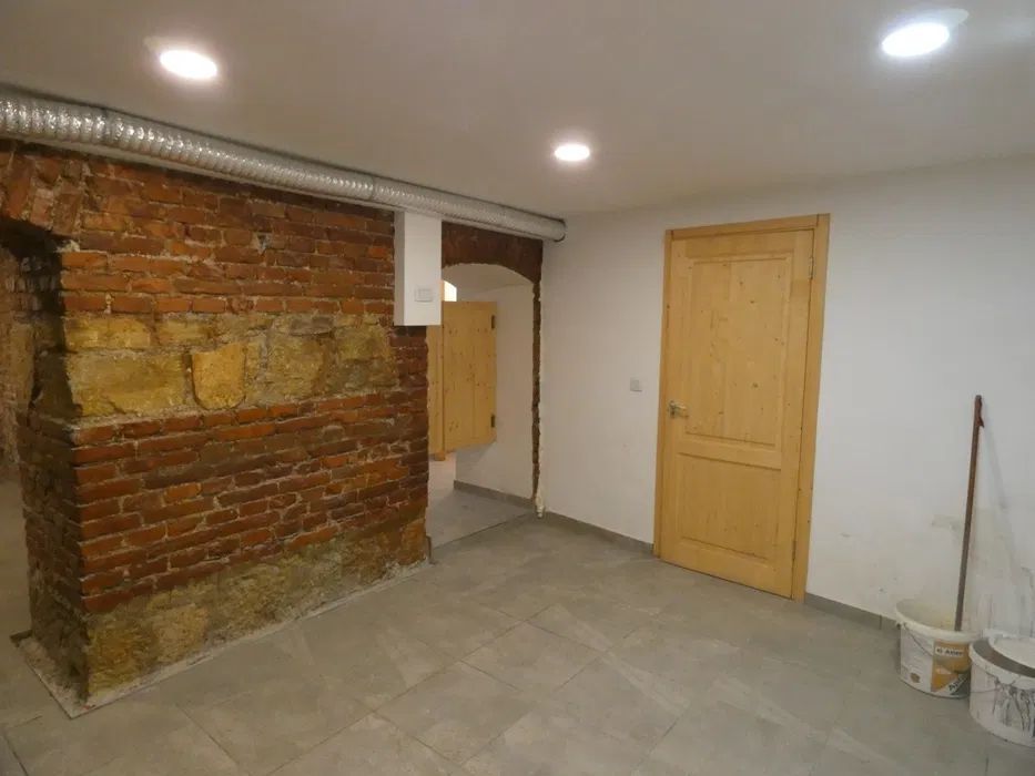 Spatiu comercial la subsol, Zona centrala - Poză 7