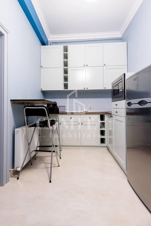 Apartament ultramodern în clădire istorica P-ța Unirii - Poză 10