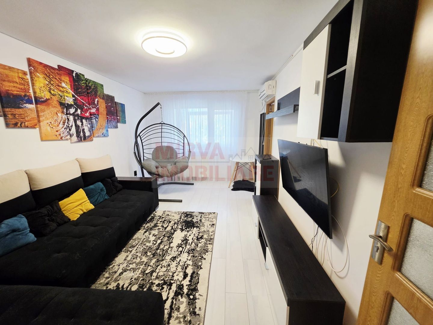 Apartament 3 camere decomandat | zona Baraolt | Mobilat si utilat - Poză 1