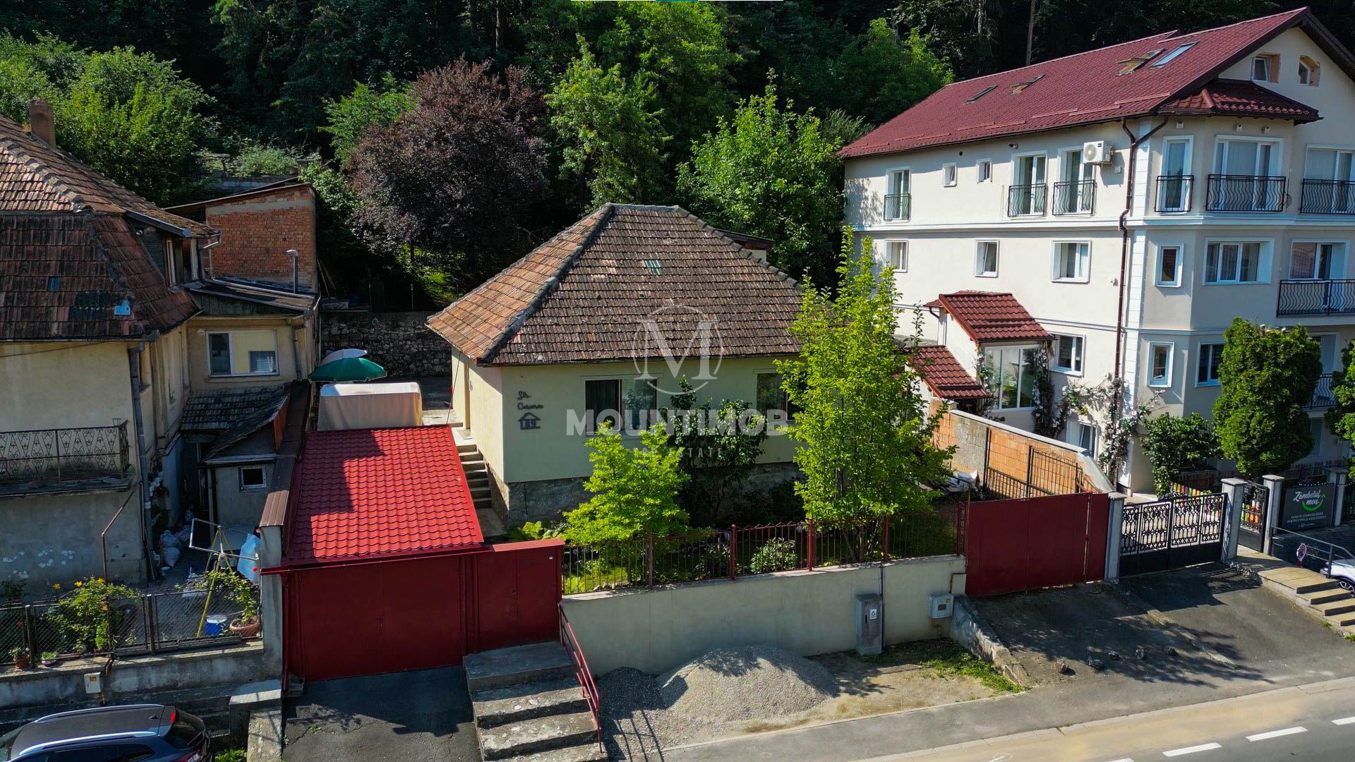 Casa cu curte generoasa la poalele muntilor, Centru Istoric/Brasov - Poză 5